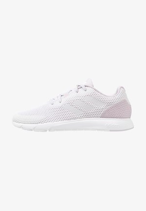 adidas Performance, Chaussures de running sur route - white