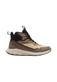 Scarpa da trekking marrone e nera con tomaia testurizzata, chiusura con lacci e suola imbottita. Presenta logo e linguetta sul tallone.