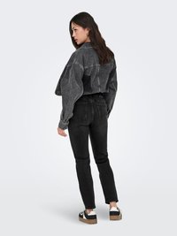 ONLY Tiesaus kirpimo džinsai - black denim