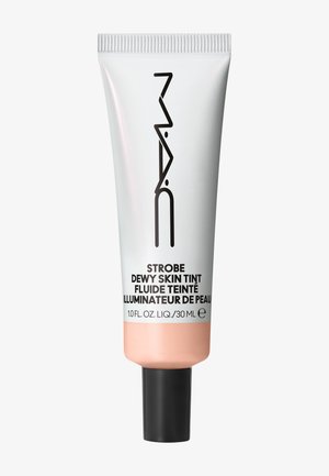 MAC STROBE DEWY SKIN TINT - Foundation - light 2