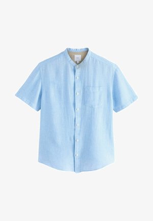 Vaaleansininen lyhythihainen paita mandariinikauluksella, edessä nappikiinnitys ja rintatasku. Kankaan pinnassa on hienovarainen kuvio.