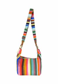 Gestreifte Schultertasche mit vertikalen Linien in verschiedenen leuchtenden Farben, aus weichem Stoffmaterial, goldfarbenen Beschlägen und einem verstellbaren Träger.