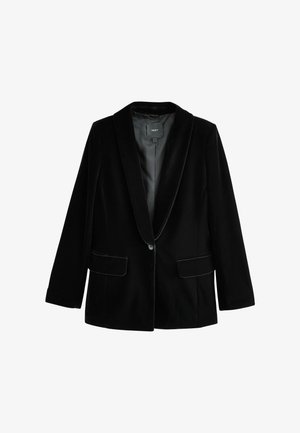 Blazer de terciopelo negro con cuello chal, cierre de un solo botón y dos bolsillos frontales. Presenta una textura suave y un corte entallado.