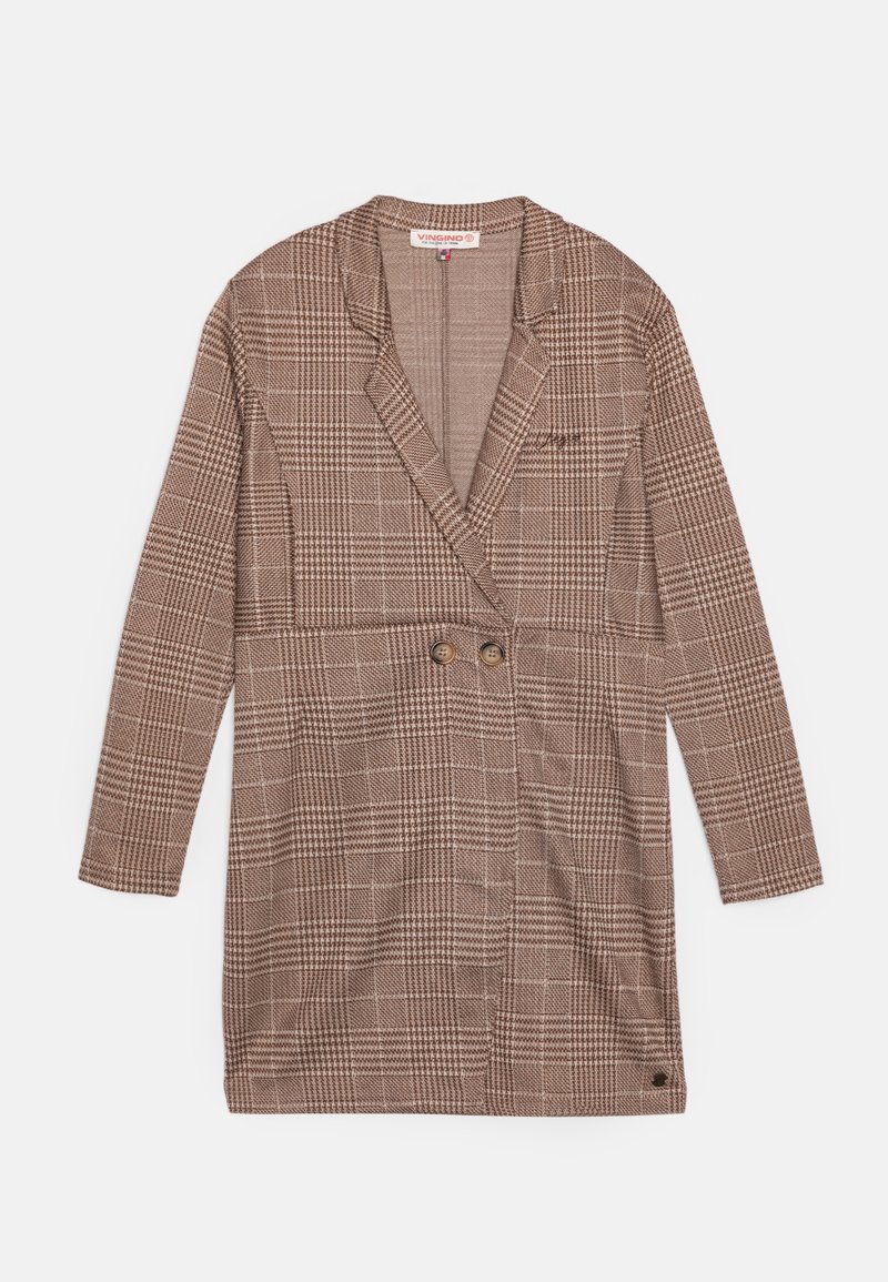 Long blazer marron à carreaux avec col à revers cranté, deux boutons sur le devant et manches longues, posé à plat sur un fond blanc.