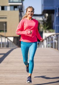 Brooks SPRINT FREE LONG SLEEVE 2.0 - Ilgarankovis viršutinės dalies drabužis - hyper pink
