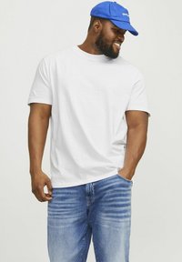 Jack & Jones - JJEBRADLEY NOOS  - Basic T-shirt - white Thumbnail Image 1