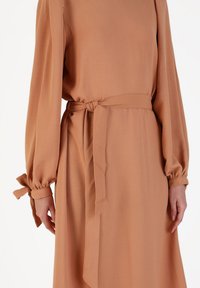 Modanisa MODEST - Jurk - cappuccino