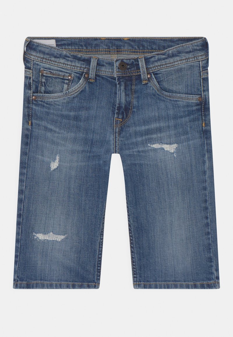 Bermudas en denim bleu à mi-cuisses avec des patchs déchirés, bouton à l'avant, fermeture éclair et design à cinq poches.