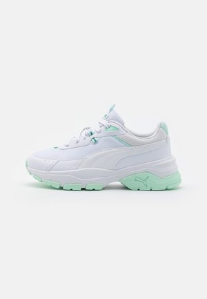 Baskets basses - white