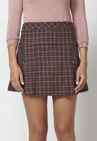 Koroshi A-lõikeline seelik - granate