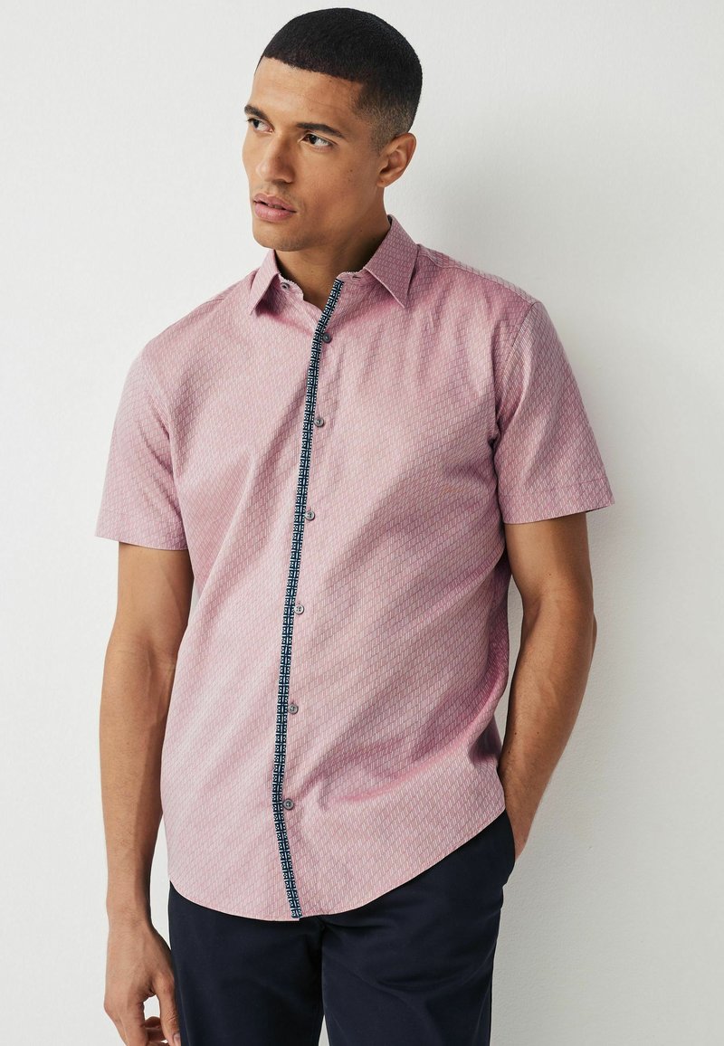 Next TRIMMED REGULAR FIT - Košile - damson pink