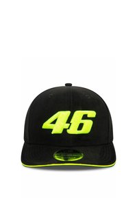 Schwarze Snapback-Cap mit einer auffälligen neon-gelben gestickten "46" auf der Vorderseite, dazu eine passende neon Akzent am Rand des Schirms.