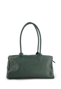 Grüne Lederhandtasche mit zwei runden Griffen, weicher Textur und subtiler Naht. Präsentiert ein minimalistisches Design und ein geprägtes Logo.