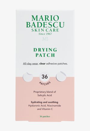 Boîte de patchs asséchants Mario Badescu Skin Care contenant 36 patchs adhésifs transparents avec acide salicylique, acide hyaluronique, niacinamide et vitamine C.