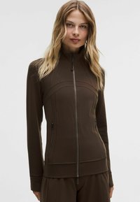 Unausgewählt, walnut crunch