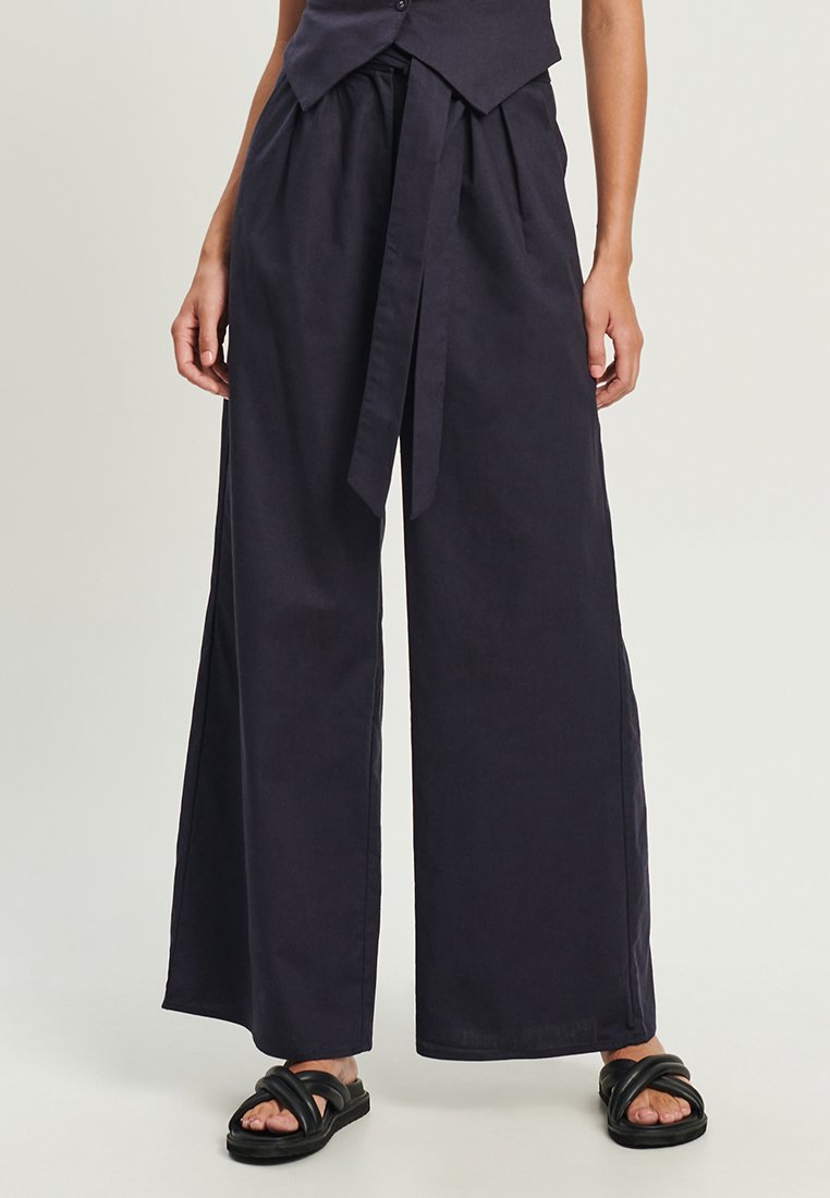 Tapered Baseball Pants With Piping Easton Rival+ Piped Adult Pant