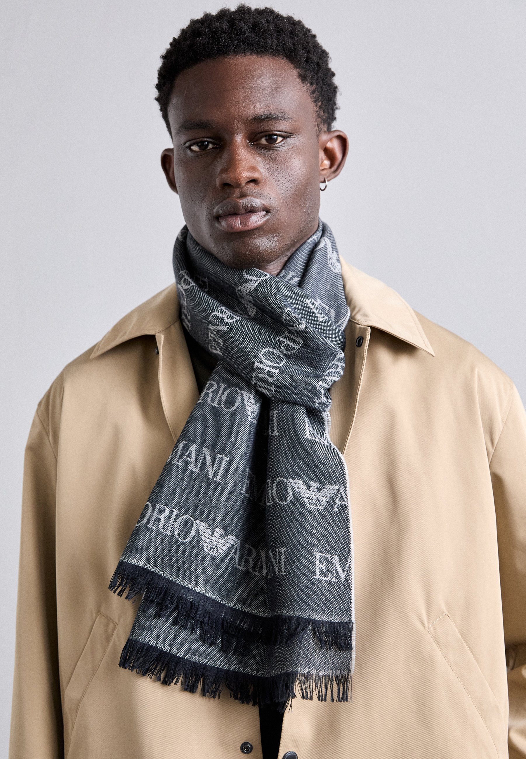 VIP【関税送料無料】希少 EMPORIO ARMANI SCARF Emporio Armani Man Accessories Scarves and Foulards