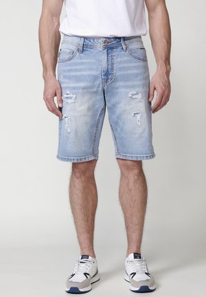 BERMUDA WITH FIVE POCKETS - Short en jean - azul cl light blue