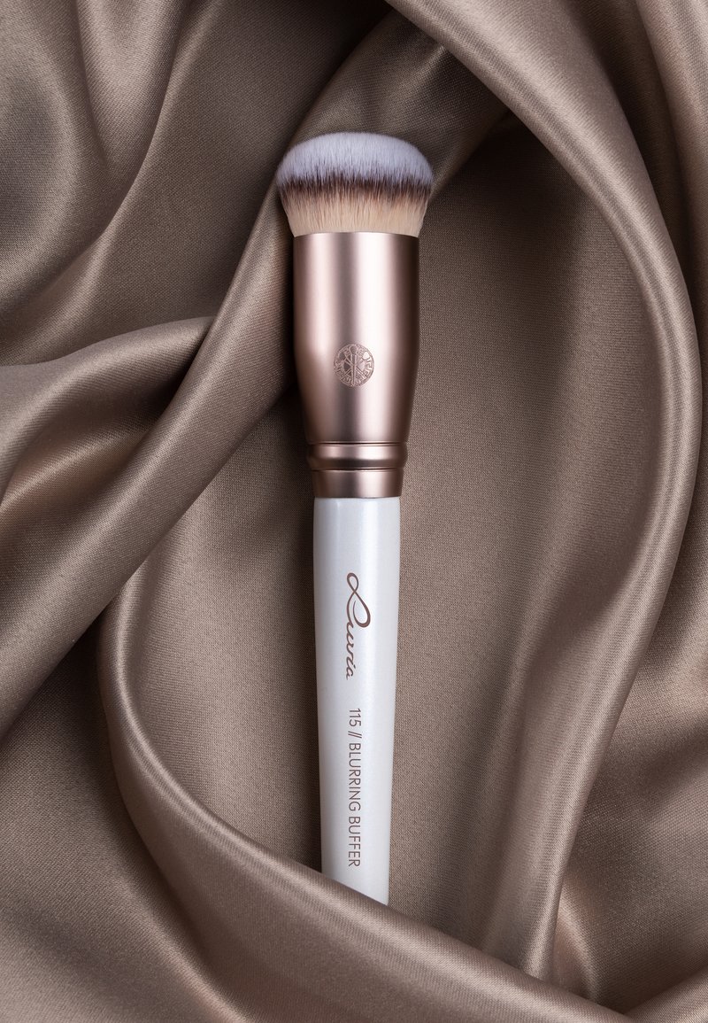 Damen Make-up | Luvia Cosmetics BLURRING BUFFER Make-up-Pinsel pearl white/coffee brown/mehrfarbig - WC76911 Damen Make-up | Luvia Cosmetics BLURRING BUFFER Make-up-Pinsel pearl white/coffee brown/mehrfarbig - WC76911