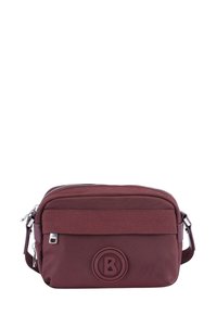 Bordová nylonová crossbody taška se zipovým uzávěrem, předním elastickým páskem a embosovaným logem. Obsahuje odnímatelný popruh pro všestrannost.