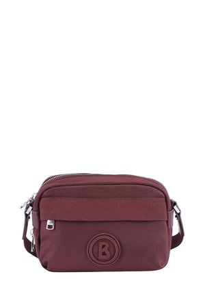 Borsa a tracolla in nylon marrone con chiusura a zip, fascia elastica frontale e logo in rilievo. Dotata di una tracolla staccabile per maggiore versatilità.