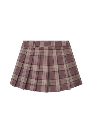 Jupe mini plissée avec un motif à carreaux marron et beige et des passants de ceinture à la taille sur fond blanc.