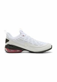 Weißer Sneaker mit strukturiertem Mesh-Obermaterial, runder Zehenform und gepolsterter Sohle, die mit einem schwarzen und roten Akzent sowie sichtbaren Luftpolsterdetails versehen ist.
