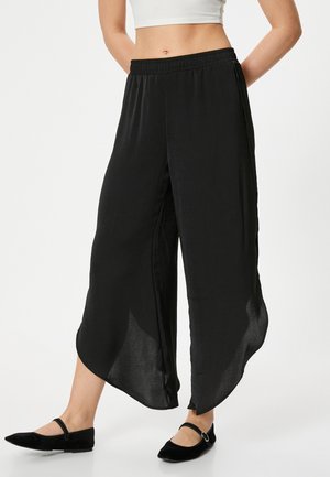 ASYMMETRIC RELAX - Bukser - black