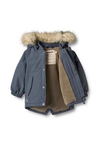 Niebieska kurtka zewnętrzna z kapturem wykończonym sztucznym futrem, zapinana na zatrzaski, z elastycznymi mankietami; podszewka z jasnobrązowego polaru; posiada metkę wewnątrz.