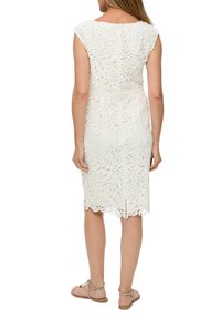 s.Oliver BLACK LABEL Etui-jurk - creme