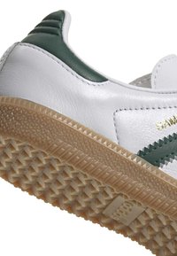 adidas Originals SAMBA UNISEX - Tenisice - ftwr white/collegiate green/gum