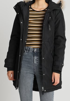 Abrigo de invierno - black