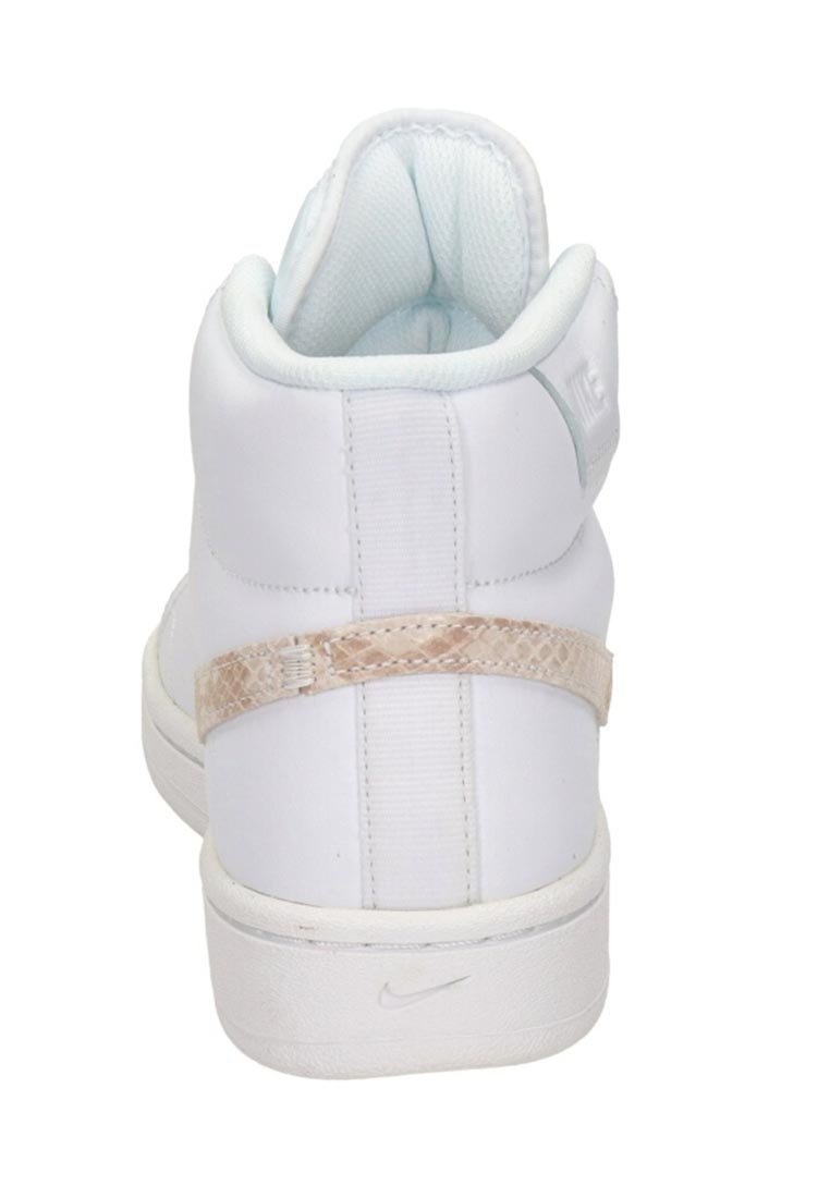 chuteira toda preta nike