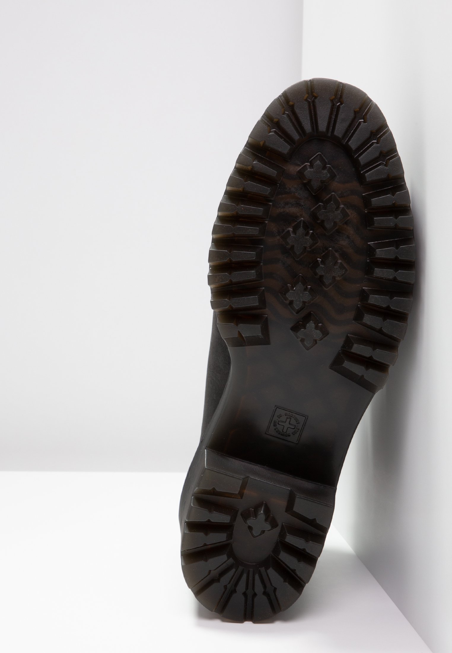 coppola tie dr martens