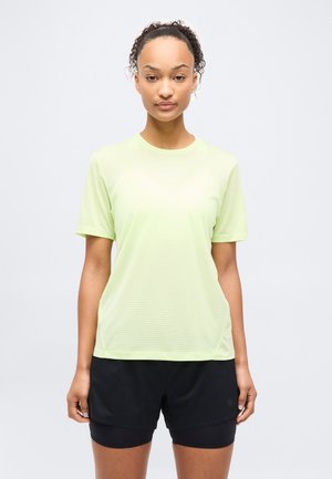 SHKOUT CORE TEE - Spordi T-särk - light green