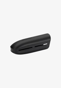 Manchon noir incurvé en silicone résistant à la chaleur avec fentes de ventilation et "BaByliss" embossé sur le dessus.