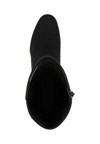 Botín negro de ante, con una textura suave y puntera afilada. Incluye una cremallera lateral para el cierre y una abertura estrecha.