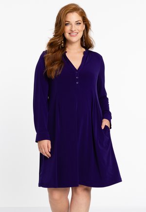 WITH LONG SLEEVES - Blusenkleid - purple