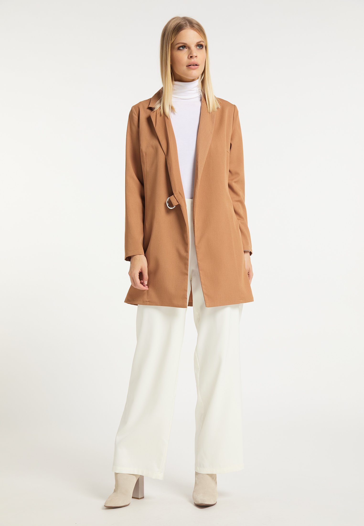 Donna Cappotto corto Donna Cappotto corto