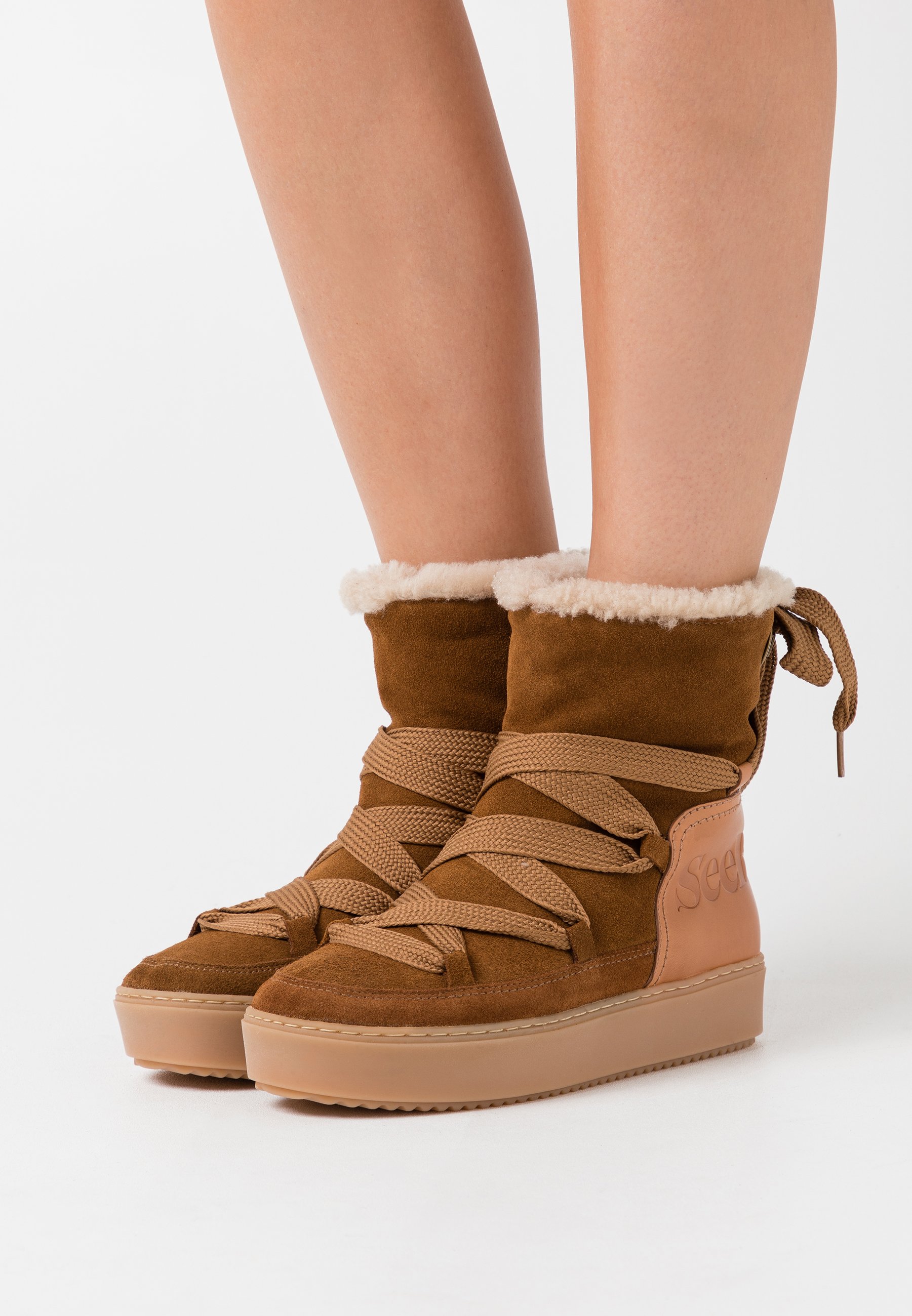 See by Chloé CHARLEE - Enkellaarsjes met plateauzool - light  brown/Lichtbruin - Zalando.nl