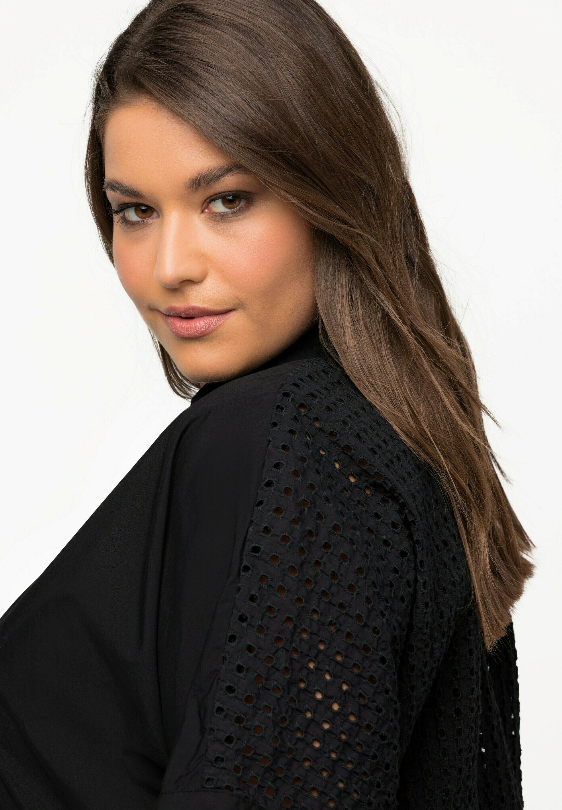 Ulla Popken Damen Bluse Mit Ballonärmeln – Weiche Passform, Eleganter Look Für Den Alltag
