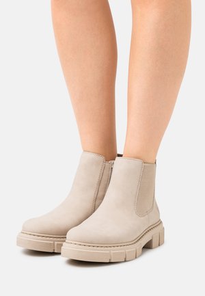 Rieker, Plateaustiefelette - ginger/ginger