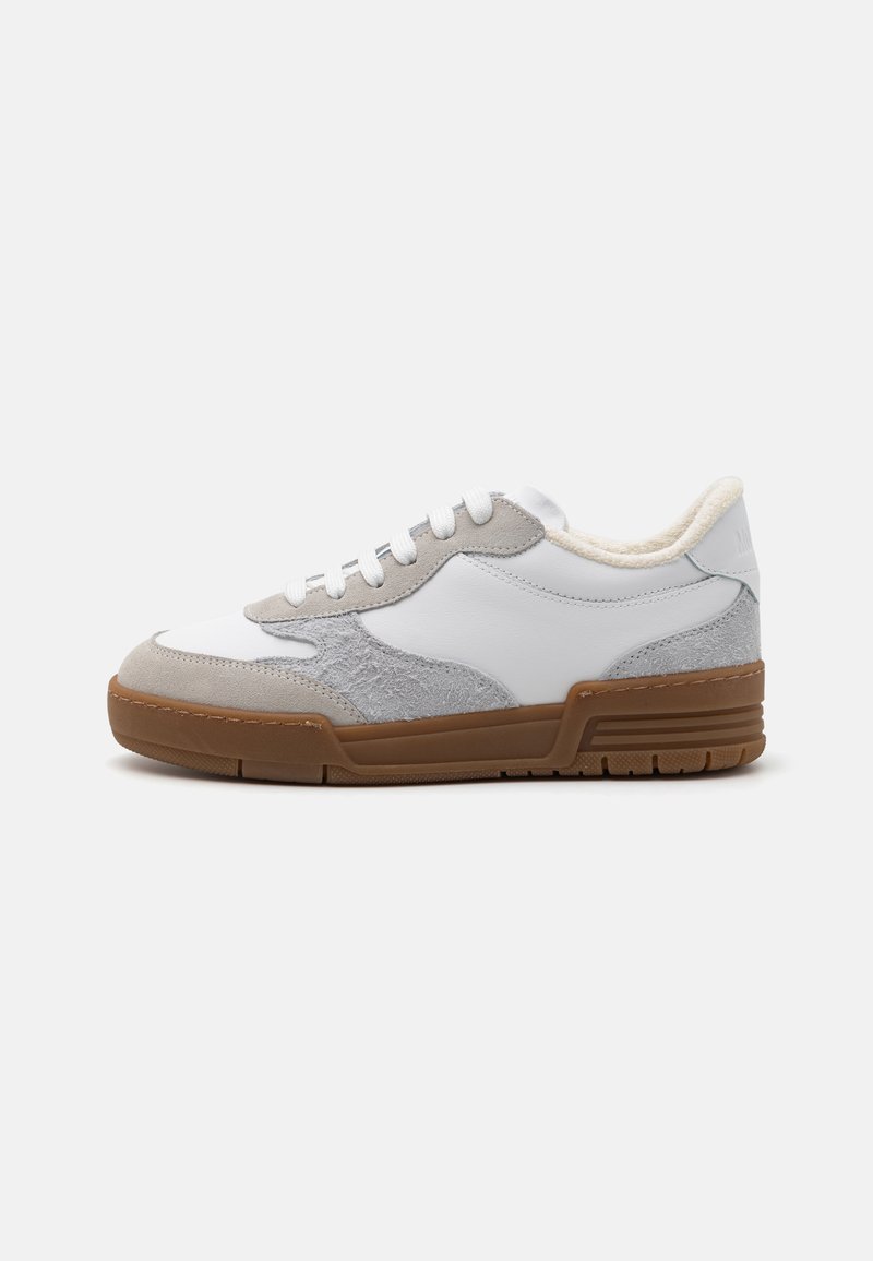 MOSCHINO - STREETBALL SHOES - Baskets basses - bianco, Agrandir