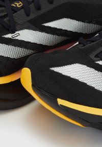 Thumbnail Image 7