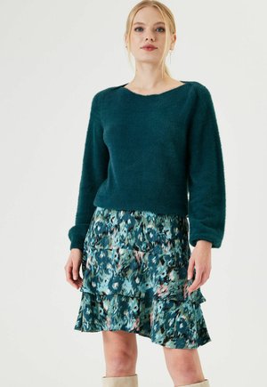 Garcia WITH PRINT - A-Linien-Rock - misty fields