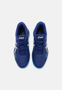 ASICS GEL GAME 8 UNISEX - Tenisové boty na všechny povrchy - dive blue/white
