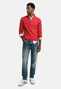GANT CABLE HALF  - Pullover - ruby red