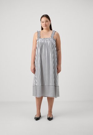 ONLY Carmakoma CARNINA CALF DRESS  - Jerseyklänning - black/bright white