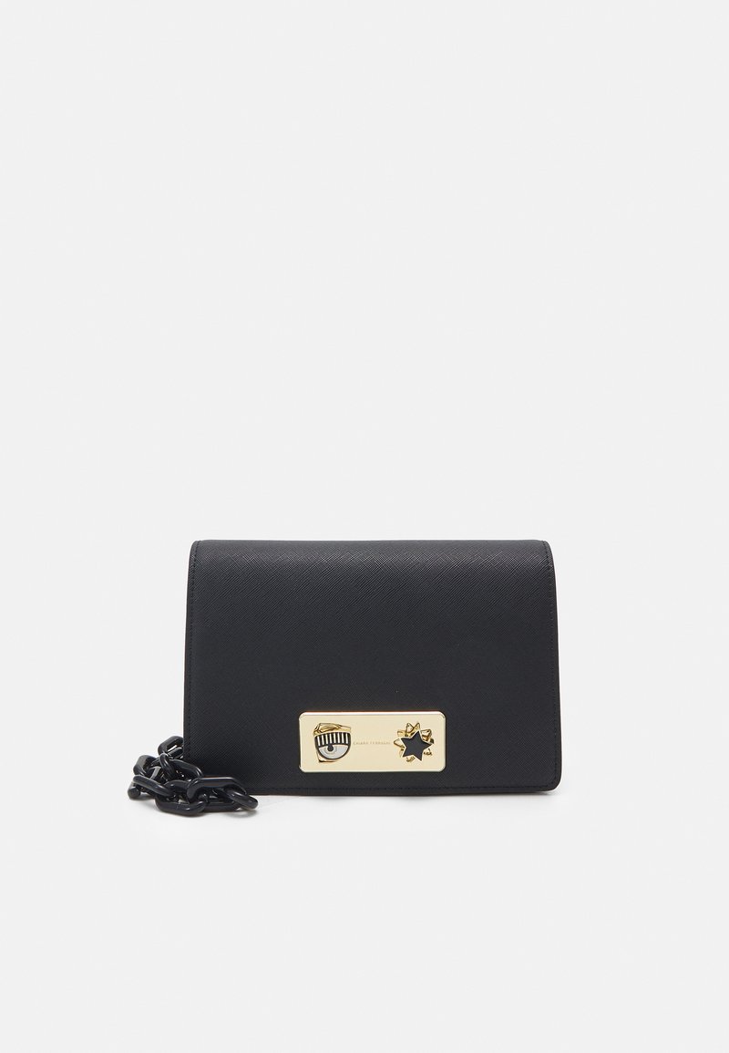 Damen Handtaschen | CHIARA FERRAGNI RANGE EYE STAR LOCK SKETCH BAGS Umhängetasche black/schwarz - QY78388 Damen Handtaschen | CHIARA FERRAGNI RANGE EYE STAR LOCK SKETCH BAGS Umhängetasche black/schwarz - QY78388