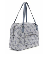 Sac à main en tissu gris texturé avec des accents en cuir bleu, deux poignées supérieures, fermeture à glissière et poche zippée externe. Présente un motif de logo.